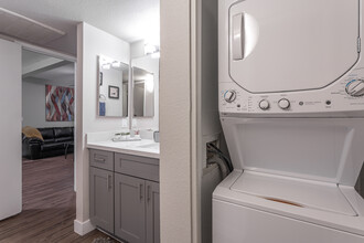 Cantala Apartments in Glendale, AZ - Building Photo - Interior Photo