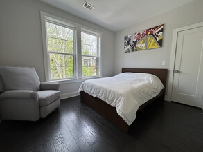 76 Rogers St NE in Atlanta, GA - Foto de edificio - Building Photo