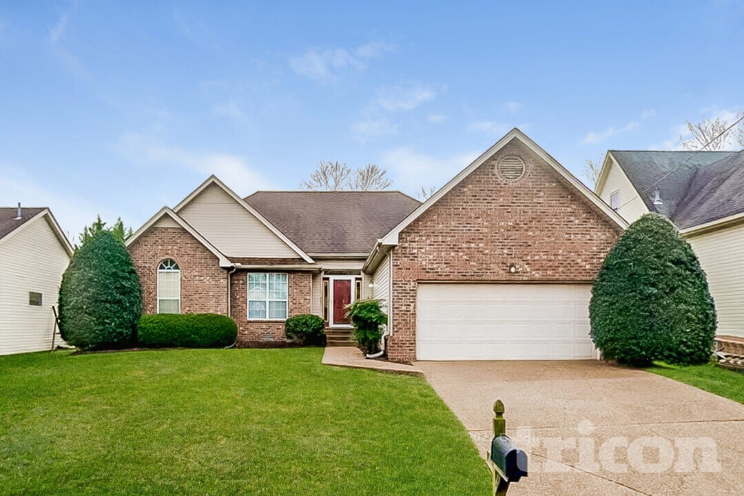 2745 Call Hill Rd in Nashville, TN - Building Photo