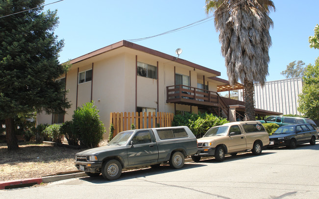 1015 2nd St in Lafayette, CA - Foto de edificio - Building Photo