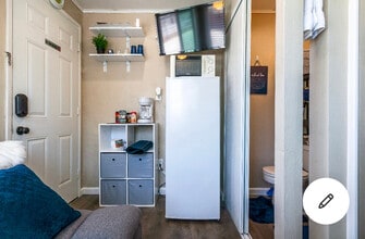 6359 Wunderlin Ave, Unit A in San Diego, CA - Building Photo - Building Photo