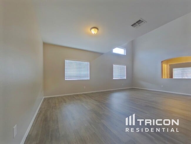 23885 Chambers St in Buckeye, AZ - Building Photo - Building Photo