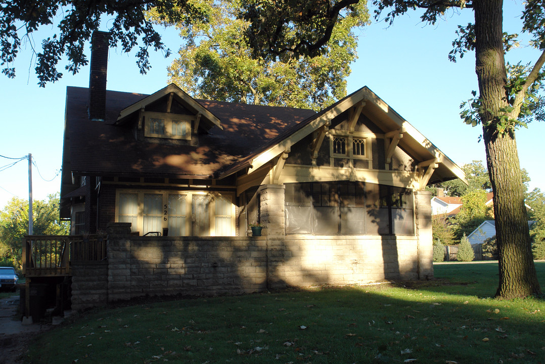 526 40th St in Des Moines, IA - Building Photo