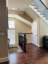 1049 W 22nd St in Houston, TX - Building Photo - Building Photo