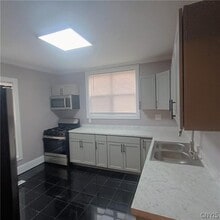 227 McKinley Ave in Syracuse, NY - Building Photo - Building Photo