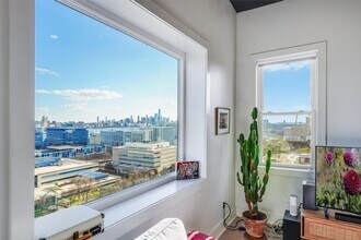 1 Lincoln Pl in Weehawken, NJ - Building Photo - Building Photo