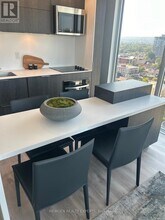 370 Martha St in Burlington, ON - Building Photo - Building Photo