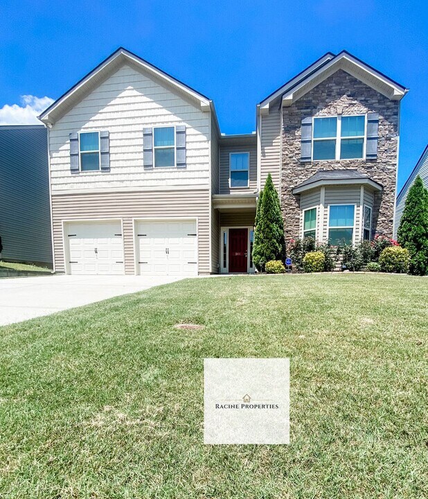 201 Paqcolet Dr in Simpsonville, SC - Building Photo