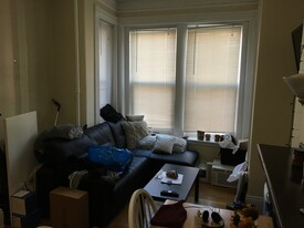 7 Symphony Rd, Unit #1 Apartamentos