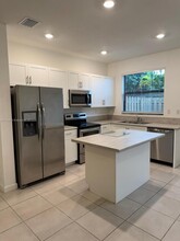 768 NE 206th Ter in Miami, FL - Building Photo - Building Photo