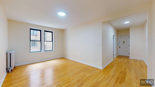 property at 605 W 170th St