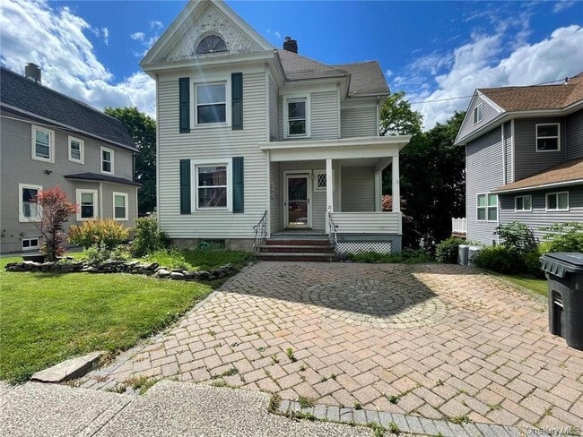 property at 21 Gladstone Ave