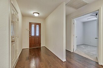50 Drifting Shadows Cir in Conroe, TX - Building Photo - Building Photo