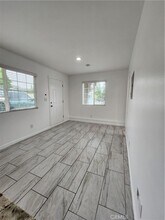 12977 Corcoran Pl in San Fernando, CA - Building Photo - Building Photo