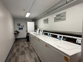 222 W Beaver Ave in State College, PA - Building Photo - Building Photo