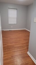 3420 W Fulton Blvd, Unit 2 in Chicago, IL - Building Photo - Building Photo