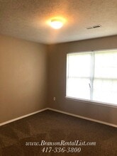 110 Humanity Ln in Branson, MO - Building Photo - Building Photo