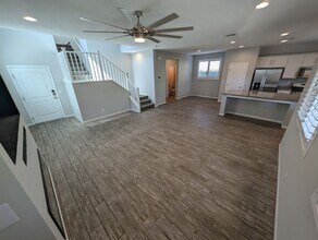 8096 Skye Roar Ct in Las Vegas, NV - Building Photo - Building Photo