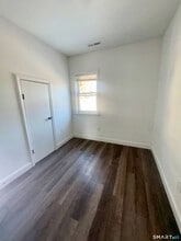 22 Brewster St in Waterbury, CT - Building Photo - Building Photo