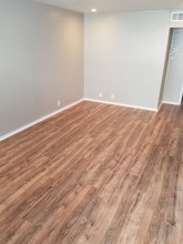 Luau Apartments in Dallas, TX - Building Photo - Building Photo