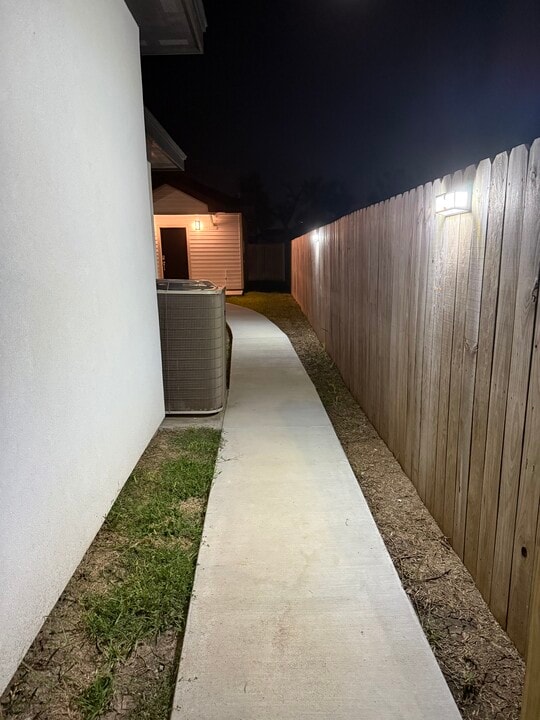 5712 Abbey Ct, Unit A in Brownsville, TX - Building Photo