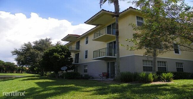 1951 Brandywine Rd in West Palm Beach, FL - Building Photo - Building Photo