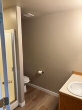 1523 NE Frank McClean Ct in Bend, OR - Building Photo - Building Photo