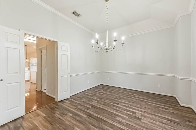 14610 Farrawood Dr in Cypress, TX - Building Photo - Building Photo