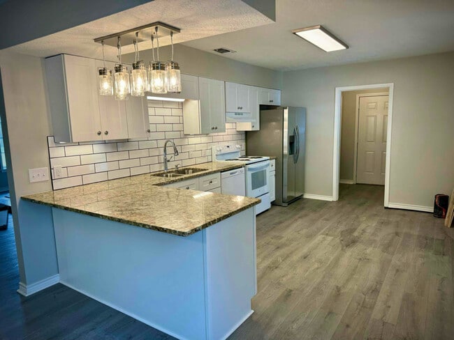 property at 602 Court St