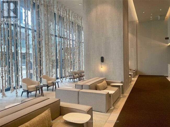 138 Downes St in Toronto, ON - Building Photo - Building Photo