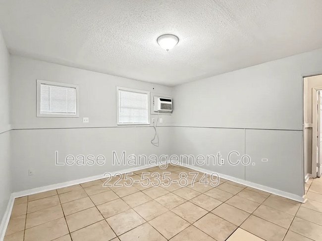 property at 524 Starrett Rd