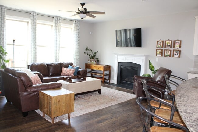 7217 Rex Rd in Holly Springs, NC - Building Photo - Building Photo