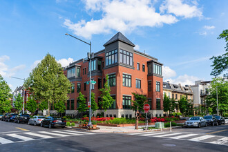 Gloriana in Washington, DC - Building Photo - Building Photo