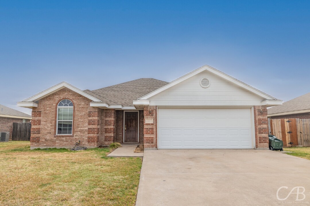 349 Sugar Berry Ave in Abilene, TX - Building Photo