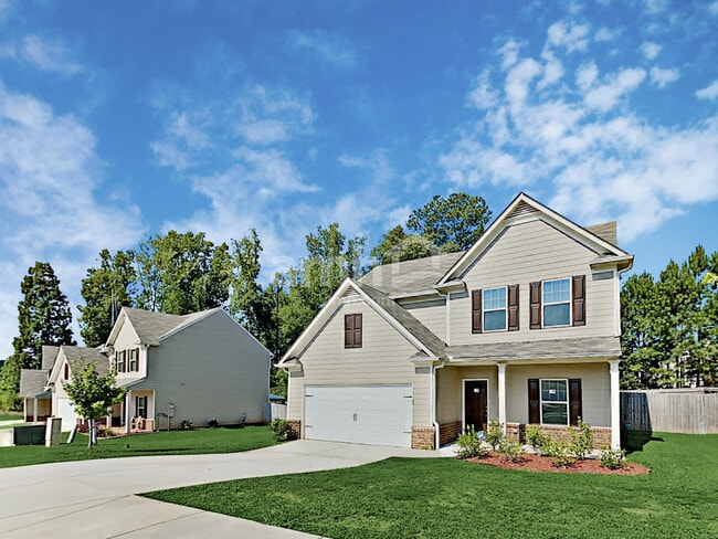 property at 3061 Avondale Blvd SE