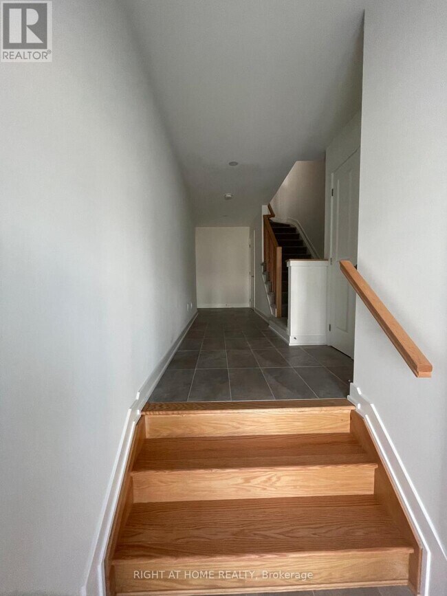 54 Arinto Pl in Ottawa, ON - Building Photo - Building Photo