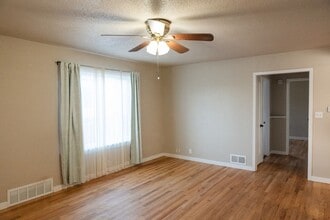 1517 Converse Ave in Cheyenne, WY - Building Photo - Building Photo