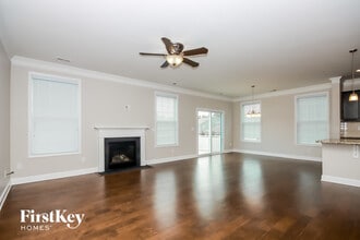 7815 Sawgrass Ln in Lake Norman of Catawba, NC - Foto de edificio - Building Photo