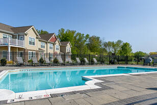 Green Wood Park Townhouses and Apartments