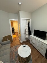 71 Joy St, Unit 1 in Boston, MA - Foto de edificio - Building Photo