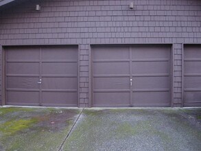 2432 NW 58th St in Seattle, WA - Building Photo - Building Photo