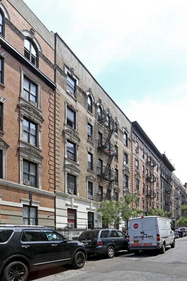 557 W 144th St in New York, NY - Building Photo - Building Photo