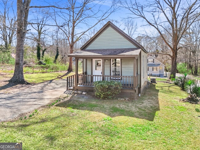 property at 214 Arnco 3rd St