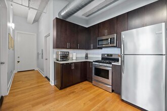 325 Palisade Ave in Jersey City, NJ - Building Photo - Building Photo