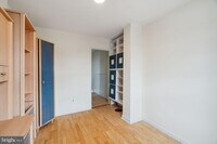 2629 E Madison St photo'