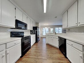 4840 Forest Highland Dr in Raleigh, NC - Building Photo - Building Photo