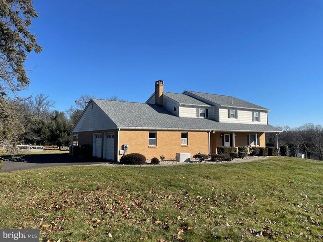 1306 Hawthorne Ln in Fort Washington, PA - Building Photo - Building Photo