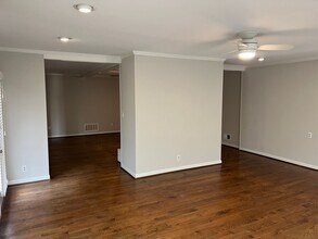 21 Seabury Dr in Greenville, SC - Building Photo - Building Photo