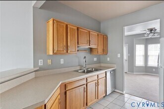 2914 Mary Beth Ln in Glen Allen, VA - Building Photo - Building Photo