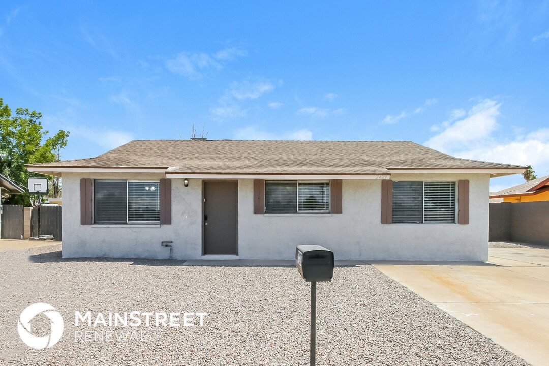 2429 Covina Rd in Mesa, AZ - Building Photo
